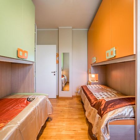 Appartamento A Modena, Comodo A Tutti I Servizi Exterior photo